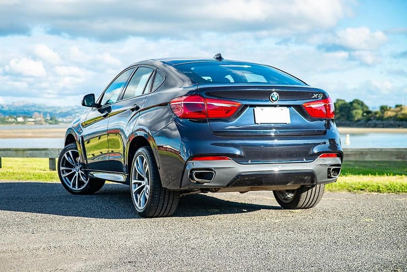 2015 BMW X6 x Drive 35i M Sport62864747825409111