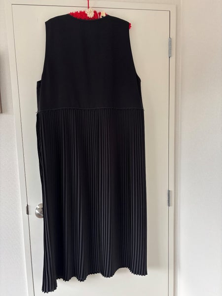 Trelise Cooper Size 18 Black Dress Carousel 2