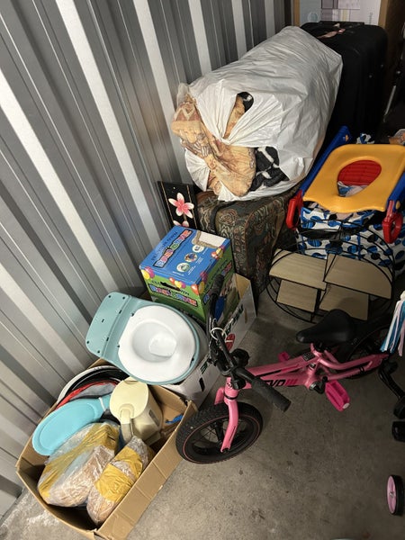 Abandoned Storage Unit Contents Carousel 4