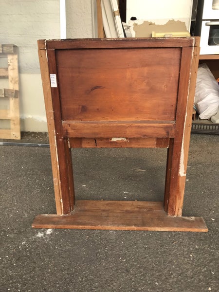 Rimu Serving Hatch - #01780. Carousel 2