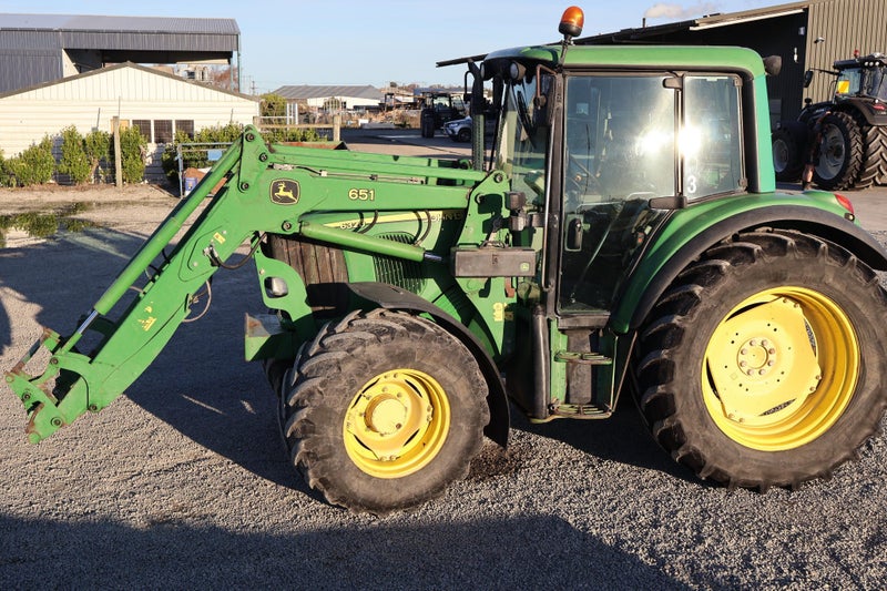 John Deere 6320 Carousel 1