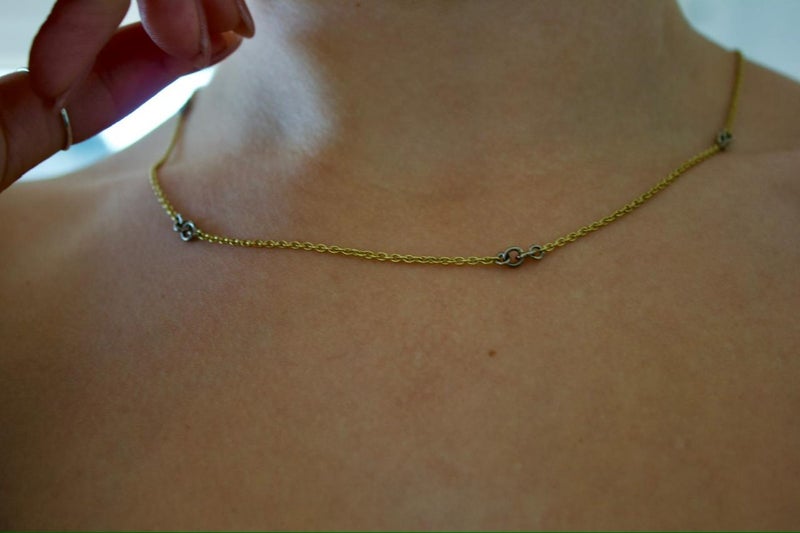 18ct Yellow and White Gold Necklace Carousel 1