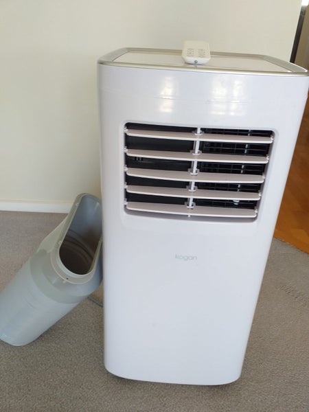 Portable Air Conditioning Unit Carousel 1