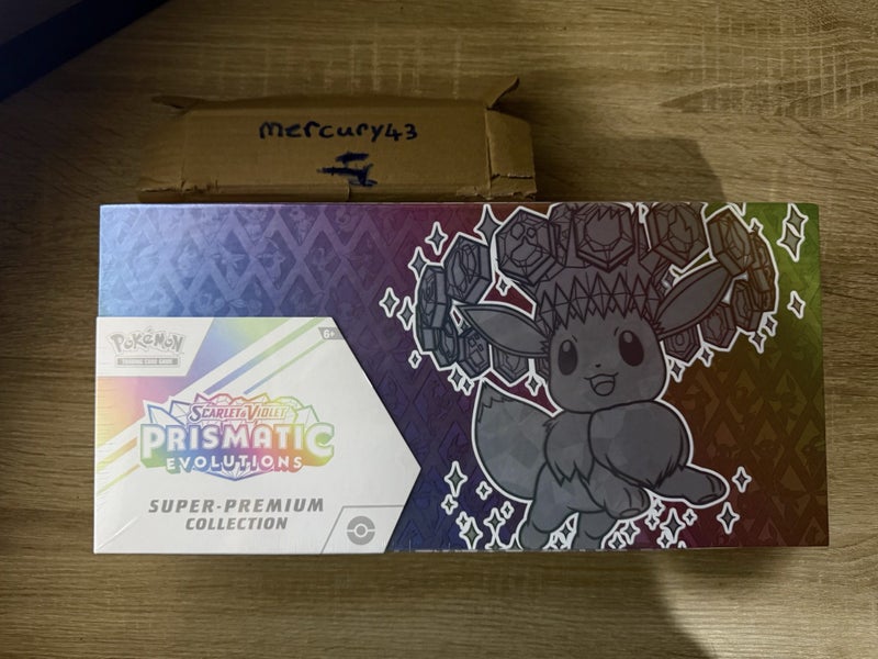 Pokémon TCG: Scarlet & Violet—Prismatic Evolutions Super-Premium Collection Carousel 1