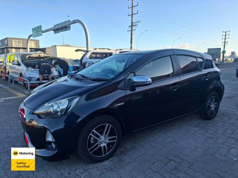 2012 Toyota Aqua HYBRID62865831810561113
