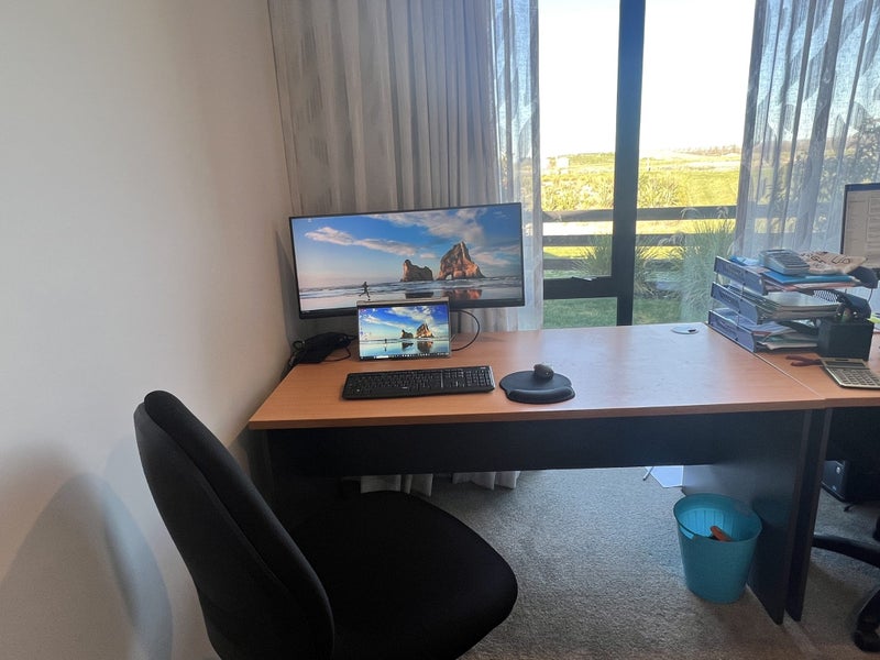 Office Desk 1500mm wide Carousel 2