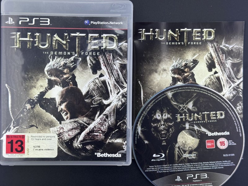 Hunted: The Demon's Forge - PS3 - PlayStation 3 Carousel 1