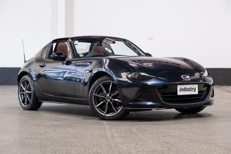 2016 Mazda Roadster VS Hardtop Convertible62864750977537114