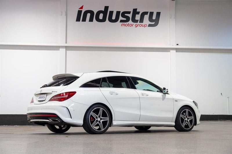 2017 Mercedes-Benz CLA 250 AMG Shooting Brake 4WD62864750983171111