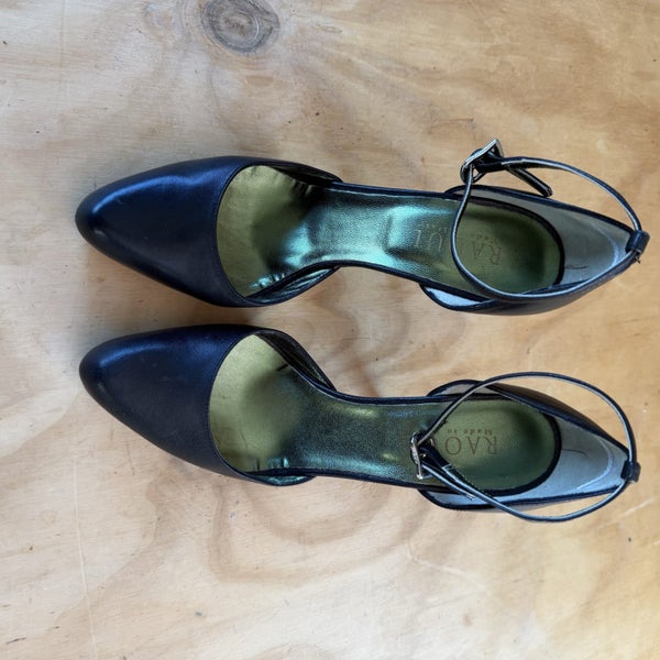 Raoul Black Leather Stiletto Heels Size 38 Carousel 1