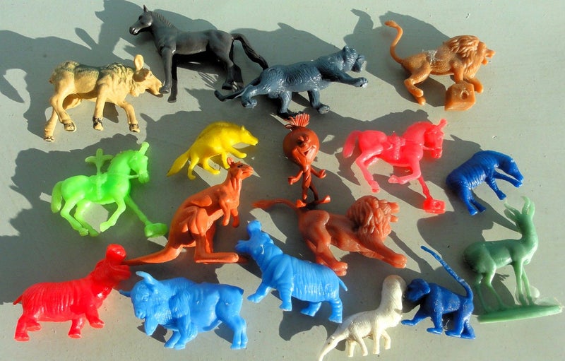 Vintage 1970s NZ Cereal Toys ~ Big Top Animals, Vegetable Sports Carousel 1