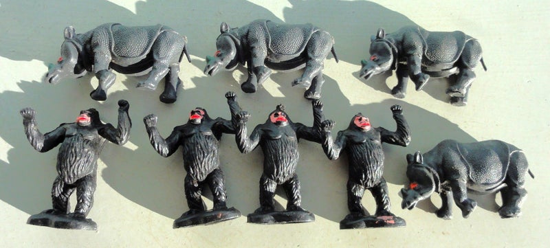#7 Vintage Britains Etc Plastic Zoo Animals ~ Gorillas & Rhinos Carousel 1