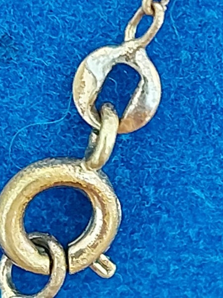 Old gold chain European 700 hallmark Carousel 2