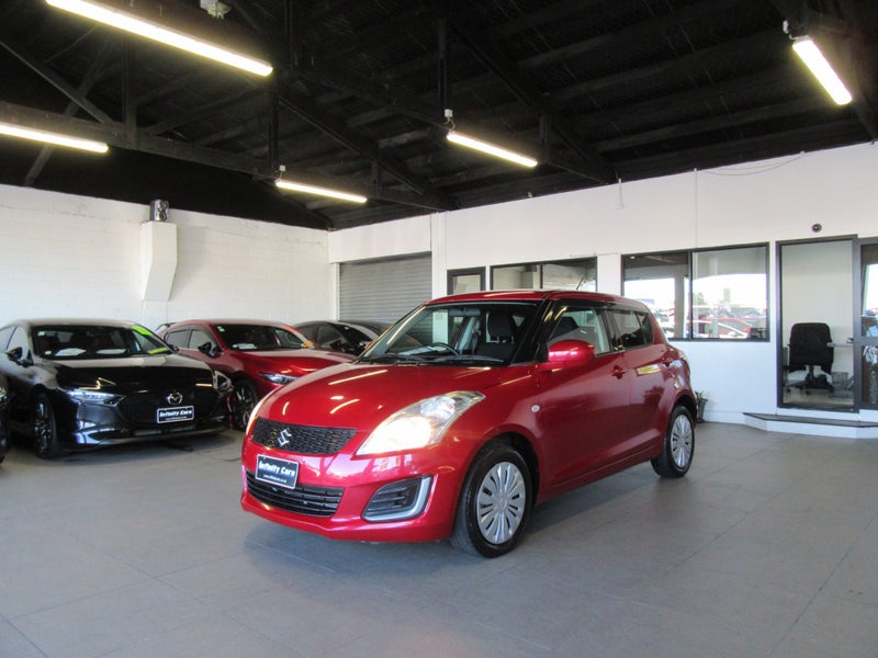 2014 Suzuki Swift HATCHBACK SUPER LOW 37KM!62863256350593112