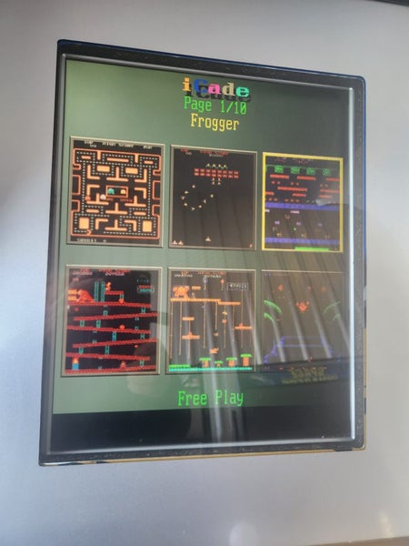 Arcade machine Carousel 4