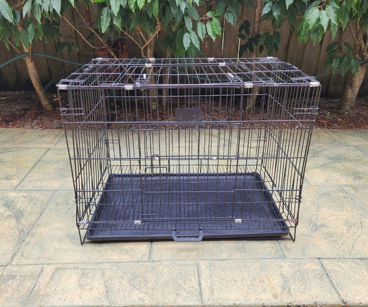 Medium pet crate Carousel 1
