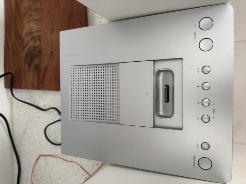 Onkyo CR-245DAB Stereo w Speakers Carousel 2