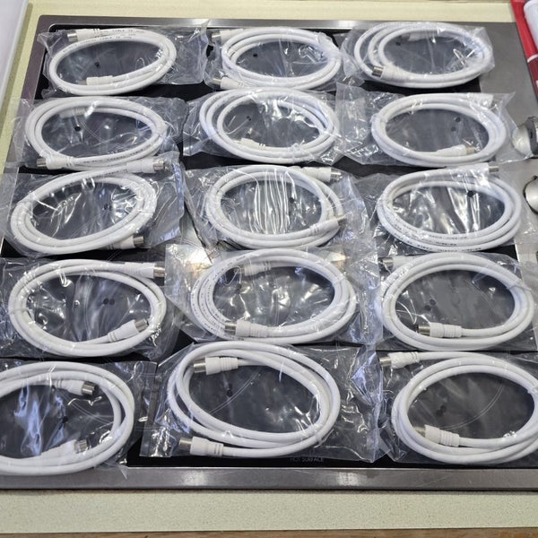 Coaxial cables x15 Carousel 1