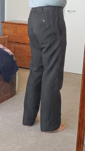 Suit 40R - From the Sopranos TV series wardrobe dept Carousel 6