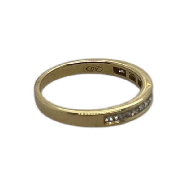 9ct yellow gold ring Carousel 2
