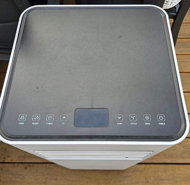 Air conditioner free standing Carousel 3
