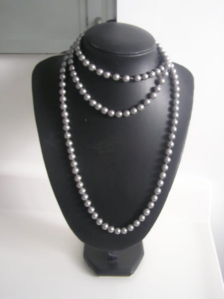 Grey PEARLS Opera Length - Beautiful ! Carousel 1
