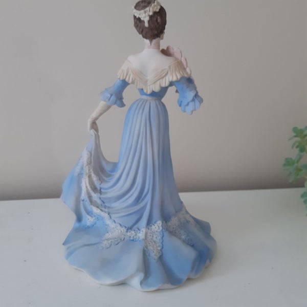COALPORT - Figurine of the Year 199862865828762497111