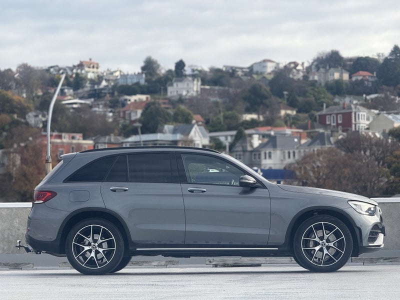 2022 Mercedes-Benz GLC 300 2.0P/4Wd/9At62869813188354114