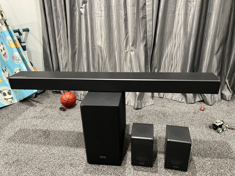 HW-N950 Soundbar with Dolby Atmos (Moving Sale) Carousel 1