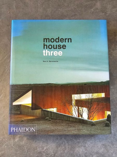 Modern House Three by Raul A. Barreneche. Hardback w Dustjacket. As New. Carousel 1