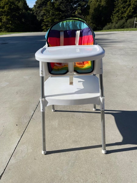 High chair Carousel 1