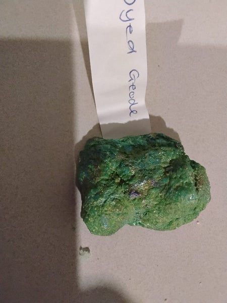 GEODE CHRYSTAL Carousel 3