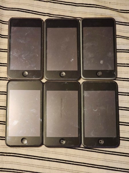 6x ipod touch 1st gen Carousel 1