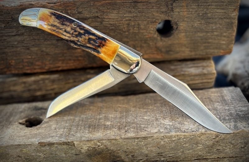 MINT & UNUSED MASSIVE / HUGE KA-BAR STAG FOLDER **WOW** Carousel 2