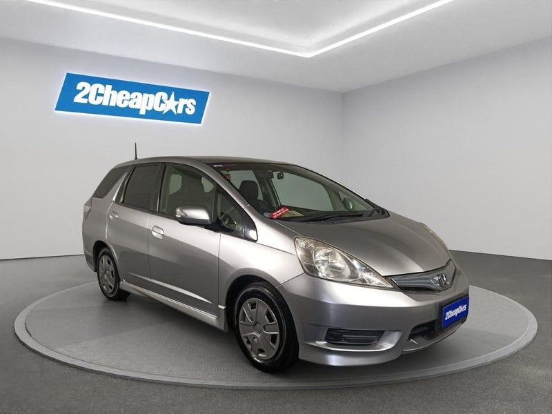 2012 Honda Fit Jazz Shuttle Hybrid62867852564226114