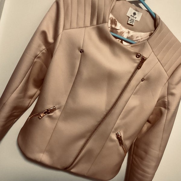 AIRLIE (Australian Designed) Jacket Carousel 2