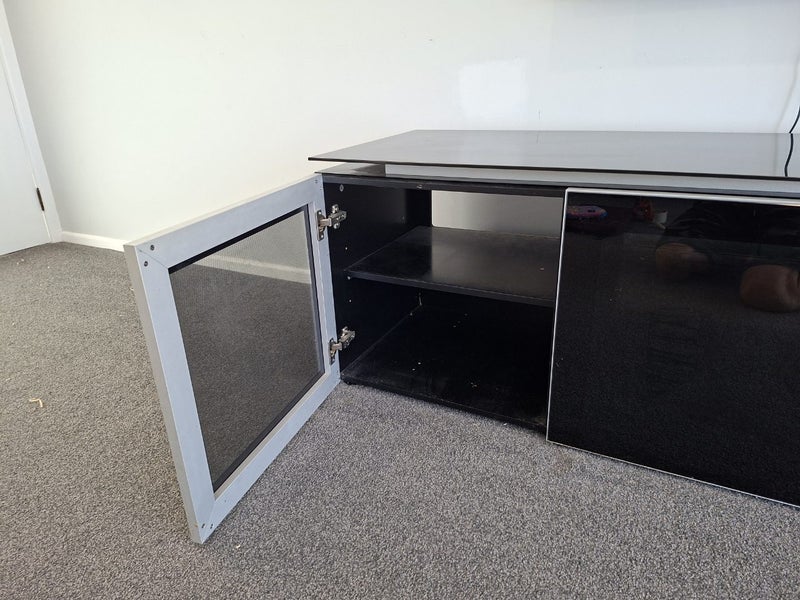 TV Cabinet Carousel 2