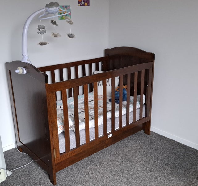 Wooden Baby Cot + Mattress + Mobile Carousel 1