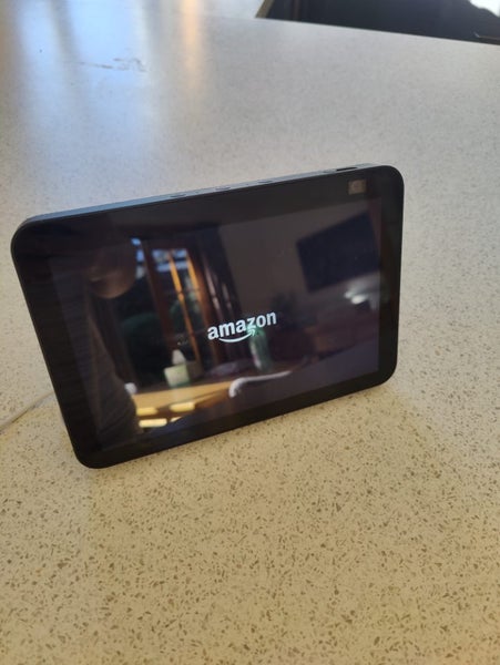 Amazon alexa echo show 8 2nd gen. Free shipping Carousel 1