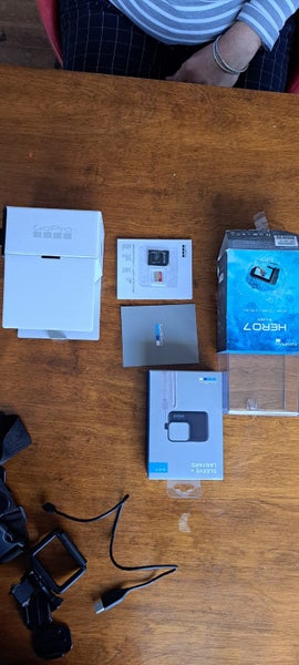 Go-Pro Hero 7 Silver Carousel 14