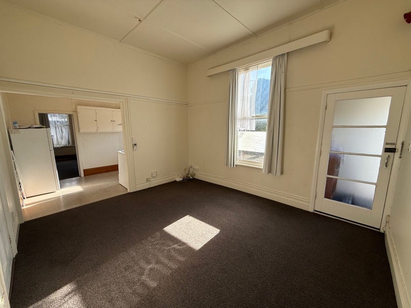 Image 1 of 8