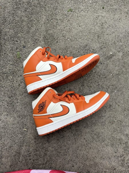 Nike Jordan 1 Mid - Coconut Milk Sport Spice Carousel 1