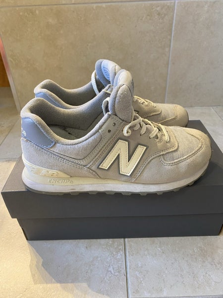 New Balance 574 Carousel 1