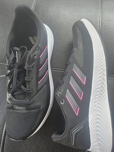 Adidas sz10 only tried Carousel 1