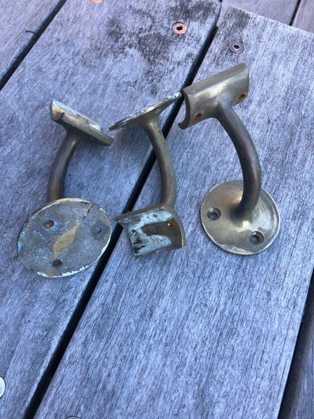3 Brass handrail Standouts Carousel 1