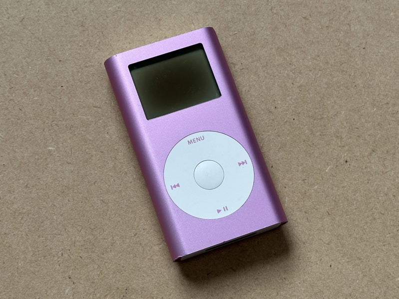 Pink iPod mini - 6GB Carousel 1