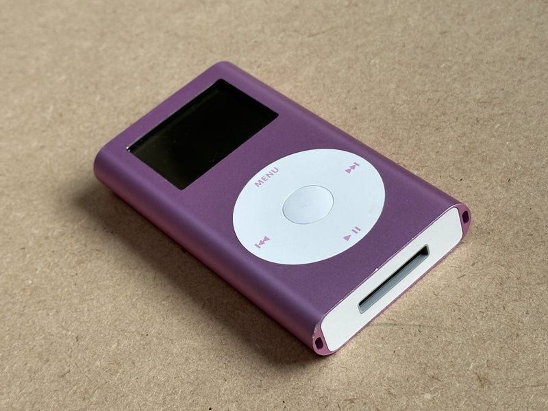 Pink iPod mini - 6GB Carousel 5