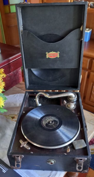 Antique Woodward Portable Gramophone. with extra bits n pieces Carousel 1