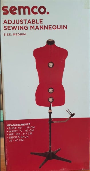 Mannequin - Medium Carousel 2