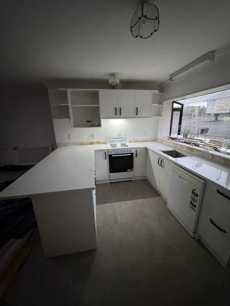 Benchtops low silica Carousel 1